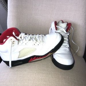 Jordan Fire Red 5 size 11.5 2013